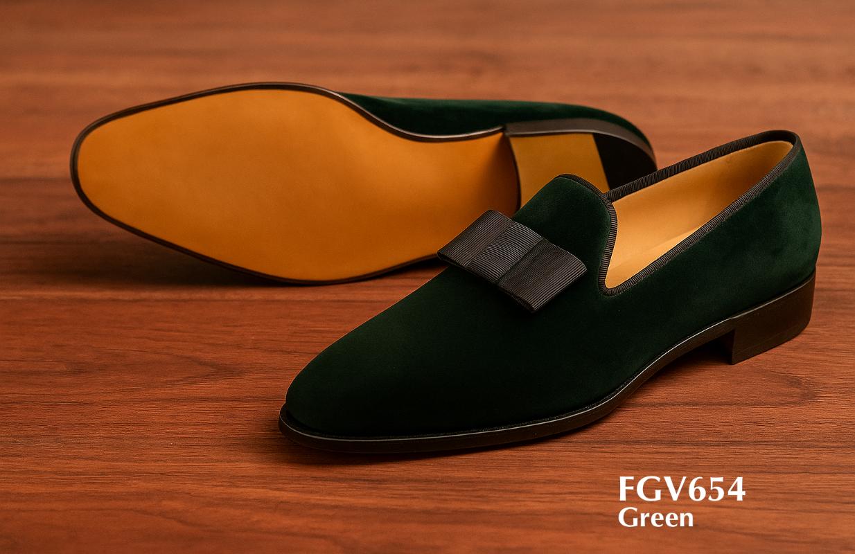 zapato de terciopelo verde estilo opera